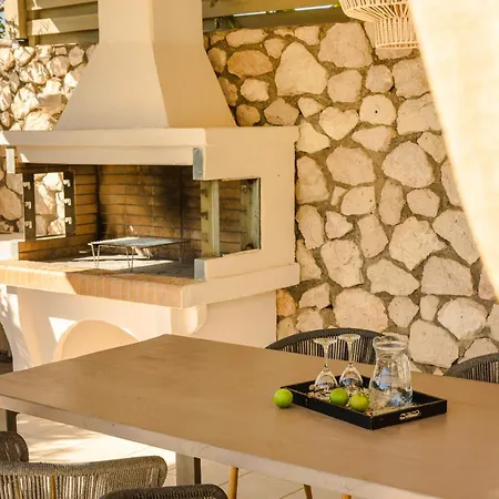 Lithos ヴィラ Vlachata